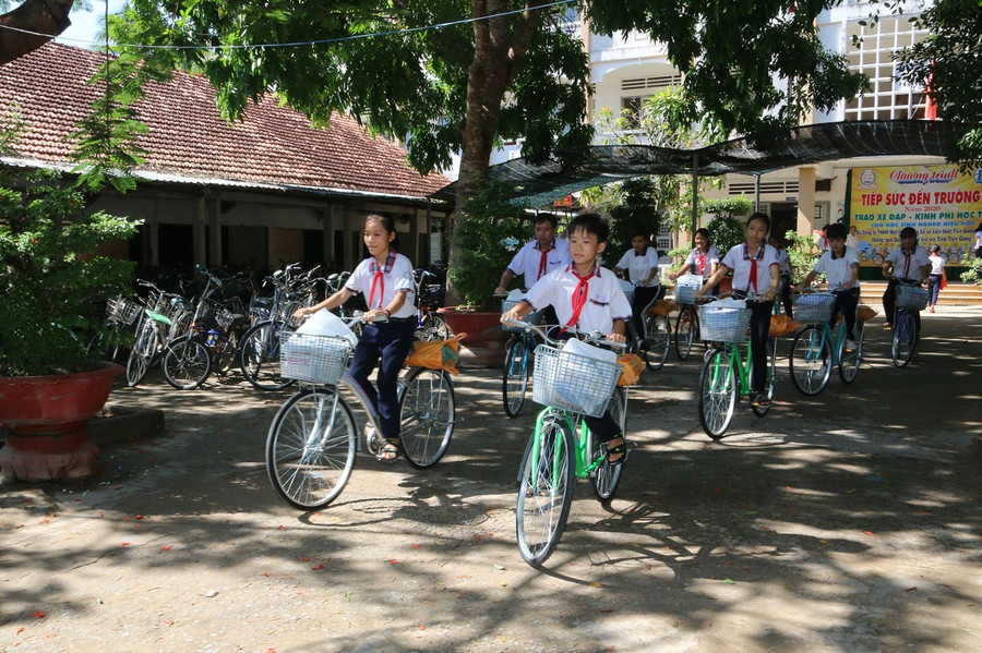 Tiền Giang: Tiếp sức học sinh hoàn cảnh khó khăn ảnh 1 Tiền Giang: Tiếp sức học sinh hoàn cảnh khó khăn ảnh 1