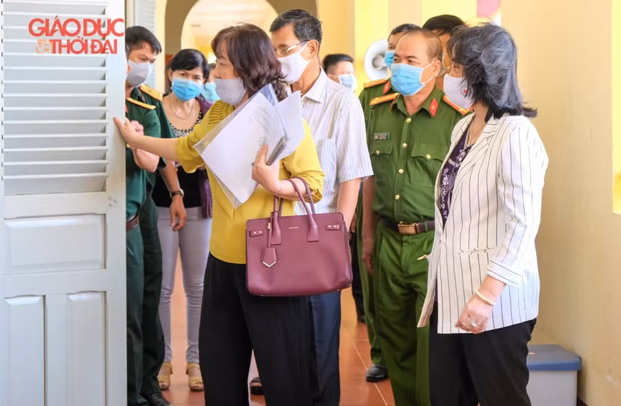 Cần Thơ: Lãnh đạo thành phố kiểm tra công tác chuẩn bị thi tốt nghiệp THPT ảnh 6