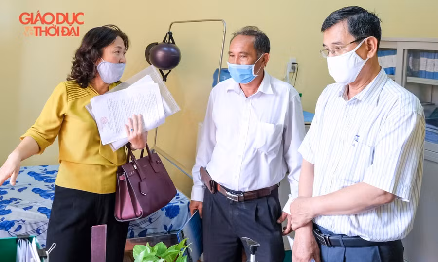 Cần Thơ: Lãnh đạo thành phố kiểm tra công tác chuẩn bị thi tốt nghiệp THPT ảnh 7