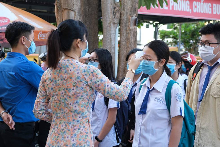 Bắt nhịp dạy, học ngay khi trở lại lớp ảnh 1 Bắt nhịp dạy, học ngay khi trở lại lớp ảnh 1