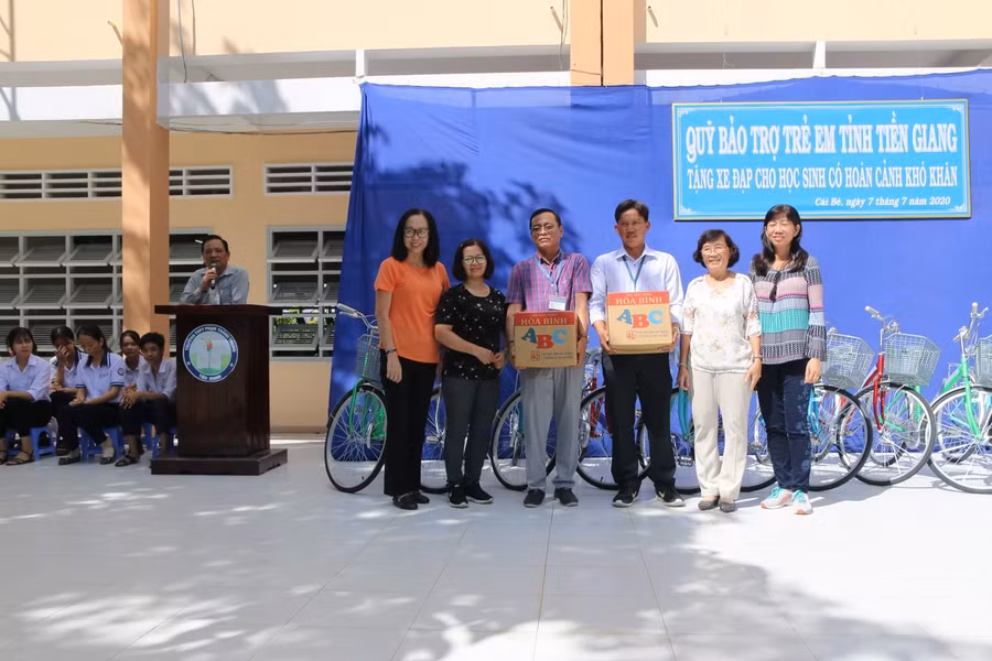 Tiền Giang: Nối gần đường tới trường cho học sinh khó khăn vùng sâu, xa ảnh 2