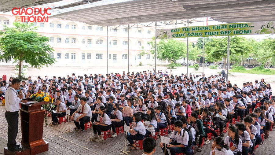 Hơn 12.000 học sinh Cần Thơ bước vào kỳ thi tuyển sinh lớp 10 ảnh 1 Hơn 12.000 học sinh Cần Thơ bước vào kỳ thi tuyển sinh lớp 10 ảnh 1