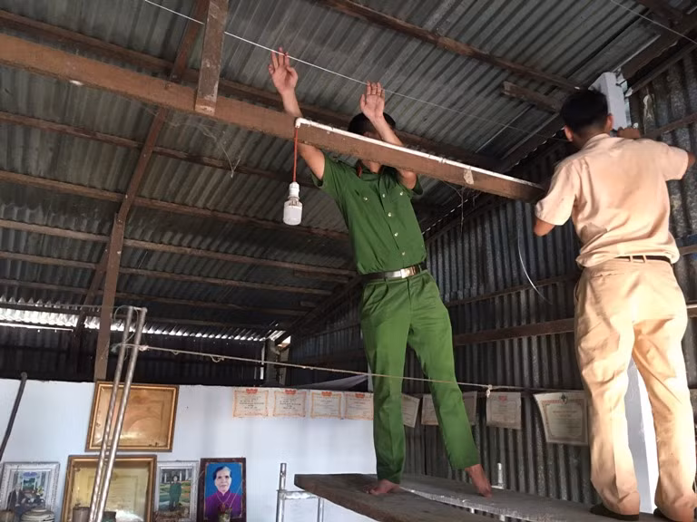 Công an Sóc Trăng chung tay hỗ trợ người dân hoàn cảnh khó khăn ảnh 2