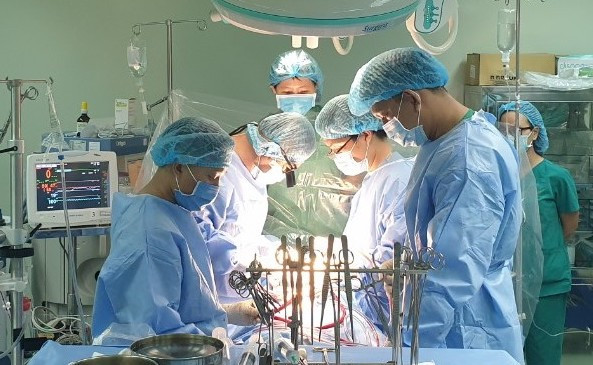 Phẫu thuật thành công cho bệnh nhân có khối u nhầy to trong tim Phẫu thuật thành công cho bệnh nhân có khối u nhầy to trong tim
