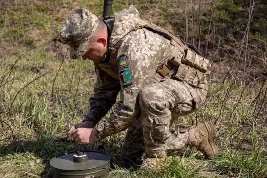 Ukraine đứng trước nguy cơ sụp đổ trên tất cả chiến tuyến