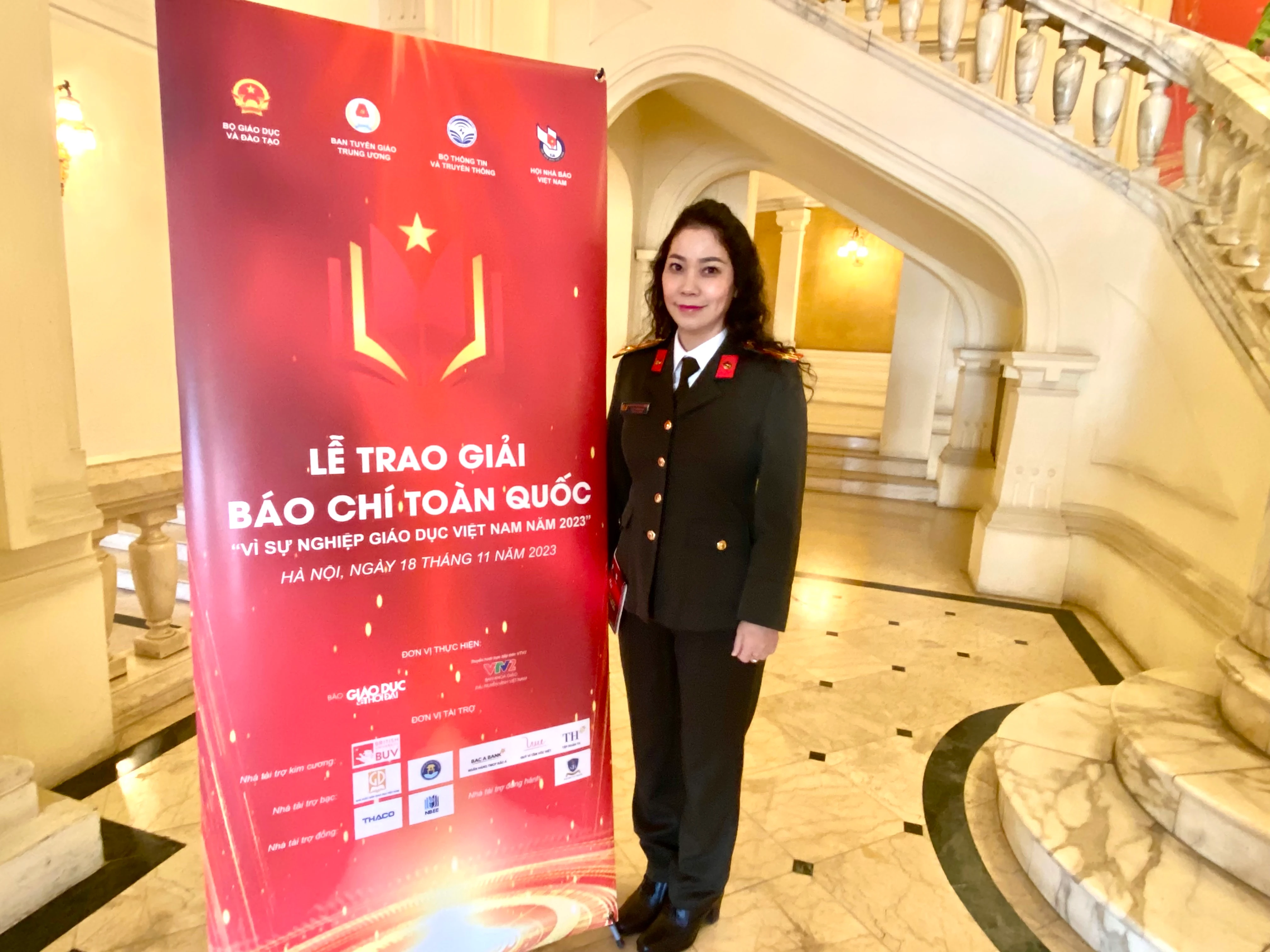 Trung tá Nguyễn Thị Thu Phương, Phó trưởng Ban Kinh tế - Pháp luật, Báo Công an nhân dân. Ảnh Ngô Chuyên.