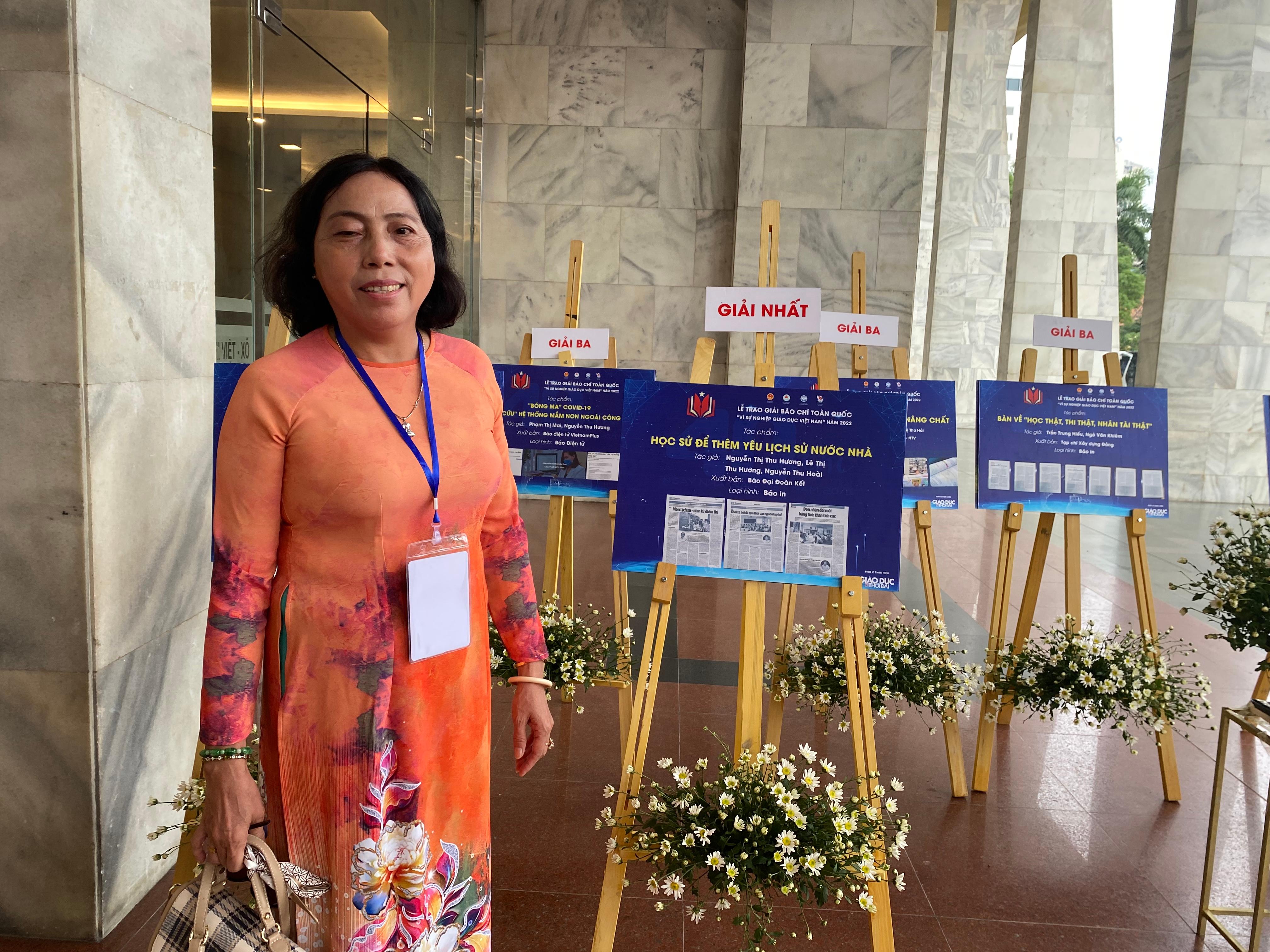 Nhà giáo ưu tú Phạm Thị Nguyệt - Tiểu học A Cần Đăng (An Giang). Ảnh Ngô Chuyên.