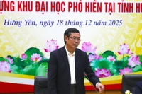 Thứ trưởng Bộ GD&ĐT Nguyễn Văn Phúc phát biểu.