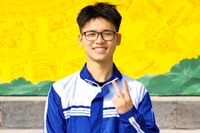 Trần Anh Tú (học sinh lớp 12A1, Trường THPT Hưng Nhân, tỉnh Hưng Yên).