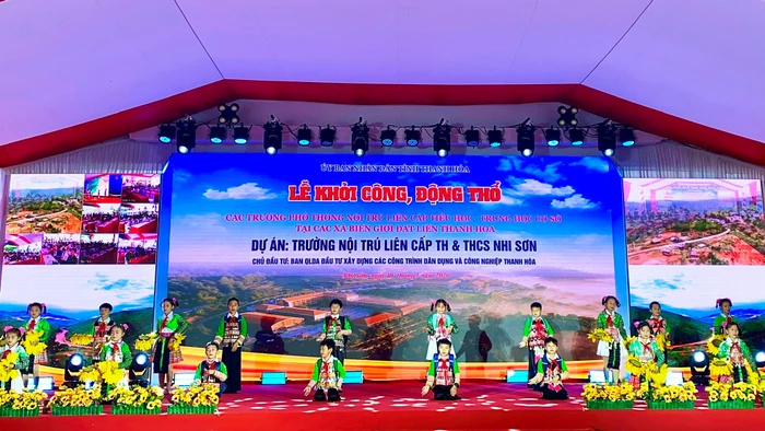 Lễ khởi công Trường nội trú liên cấp TH&THCS Nhi Sơn (Thanh Hóa).