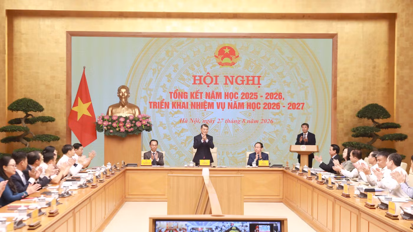 Hội nghị tổng kết năm học 2025-2026, triển khai nhiệm vụ năm học 2026-2027.