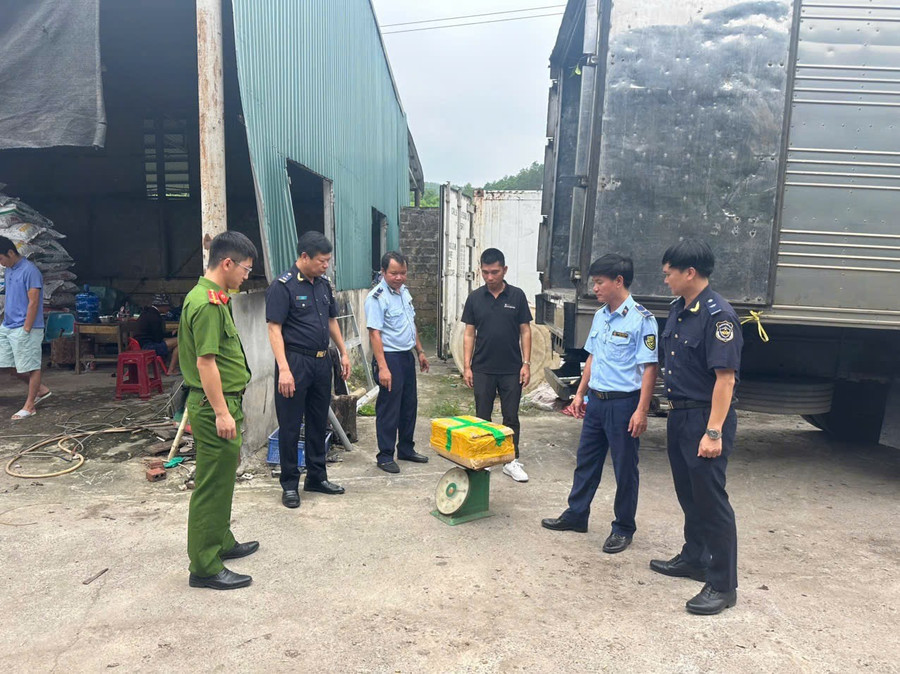 Đây là vụ việc thứ 3 liên tiếp lực lượng QLTT tỉnh Quảng Ninh phát hiện và thu giữ trong tháng 5.