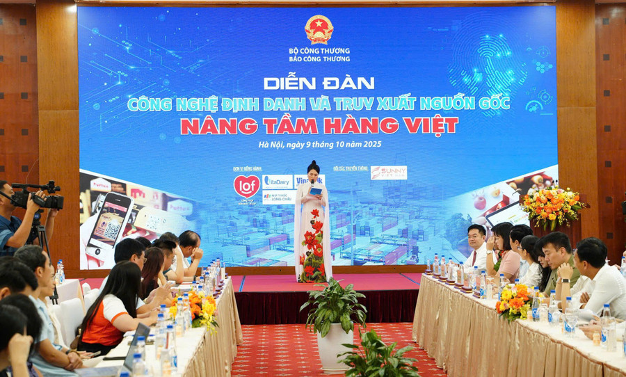 Diễn đàn quy tụ các cơ quan quản lý, hiệp hội và doanh nghiệp, nhằm tìm lời giải cho bài toán minh bạch thị trường trong kỷ nguyên số.