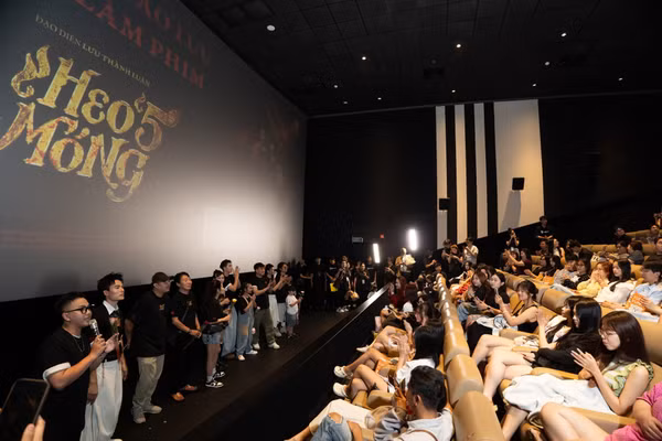 Tính đến 17h chiều 28/4, “Heo năm móng” đang có tổng doanh thu trên 48,7 tỷ đồng.