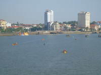 Quảng Bình: Đua thuyền truyền thống trên sông Nhật Lệ ảnh 5