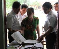 Quảng Bình: Lãnh đạo Sở GD&ĐT thăm và chia sẻ cùng các trường bị ngập lụt ảnh 6 Quảng Bình: Lãnh đạo Sở GD&ĐT thăm và chia sẻ cùng các trường bị ngập lụt ảnh 6