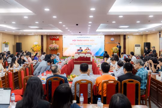 Toàn cảnh hội thảo.