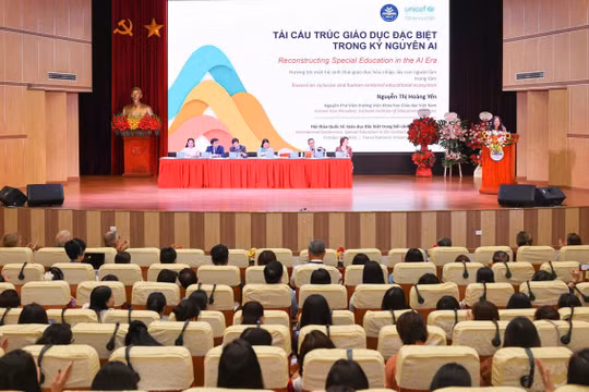 Toàn cảnh hội thảo.