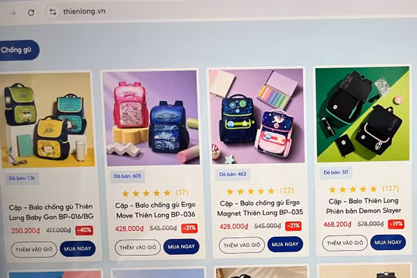 Các loại balo chống gù của Thiên Long đang được giảm giá nhiều. 