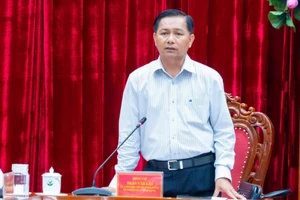 Bí thư Tỉnh ủy Vĩnh Long Trần Văn Lâu.