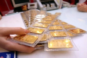 Giá vàng hôm nay 16/5 tiếp đà giảm 1.800 ngàn đồng/lượng, thế giới phục hồi
