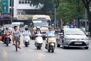 Thời tiết hôm nay 13/5: Bắc Bộ ngày nắng, Trung Bộ mưa rào và dông vài nơi