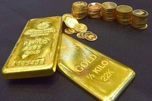 Giá vàng hôm nay 20/8 giữ mốc kỷ lục 125 triệu đồng/lượng, thế giới giảm mạnh