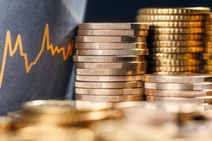 Giá vàng hôm nay 6/6 cùng chiều thế giới vụt tăng