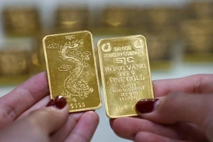 Giá vàng hôm nay 2/12 tăng thêm 300 ngàn đồng, lên trên mốc 155 triệu đồng/lượng