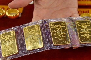 Giá vàng hôm nay 10/7 quay đầu giảm 400 ngàn đồng/lượng, thế giới tăng trở lại