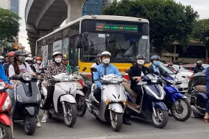 Thời tiết hôm nay 12/5: Bắc Bộ ngày nắng, Nam Bộ mưa rào đến mưa to