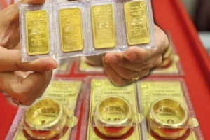 Giá vàng hôm nay 16/10 tiếp tục tăng lên mốc 148 triệu đồng, vàng nhẫn tăng mạnh