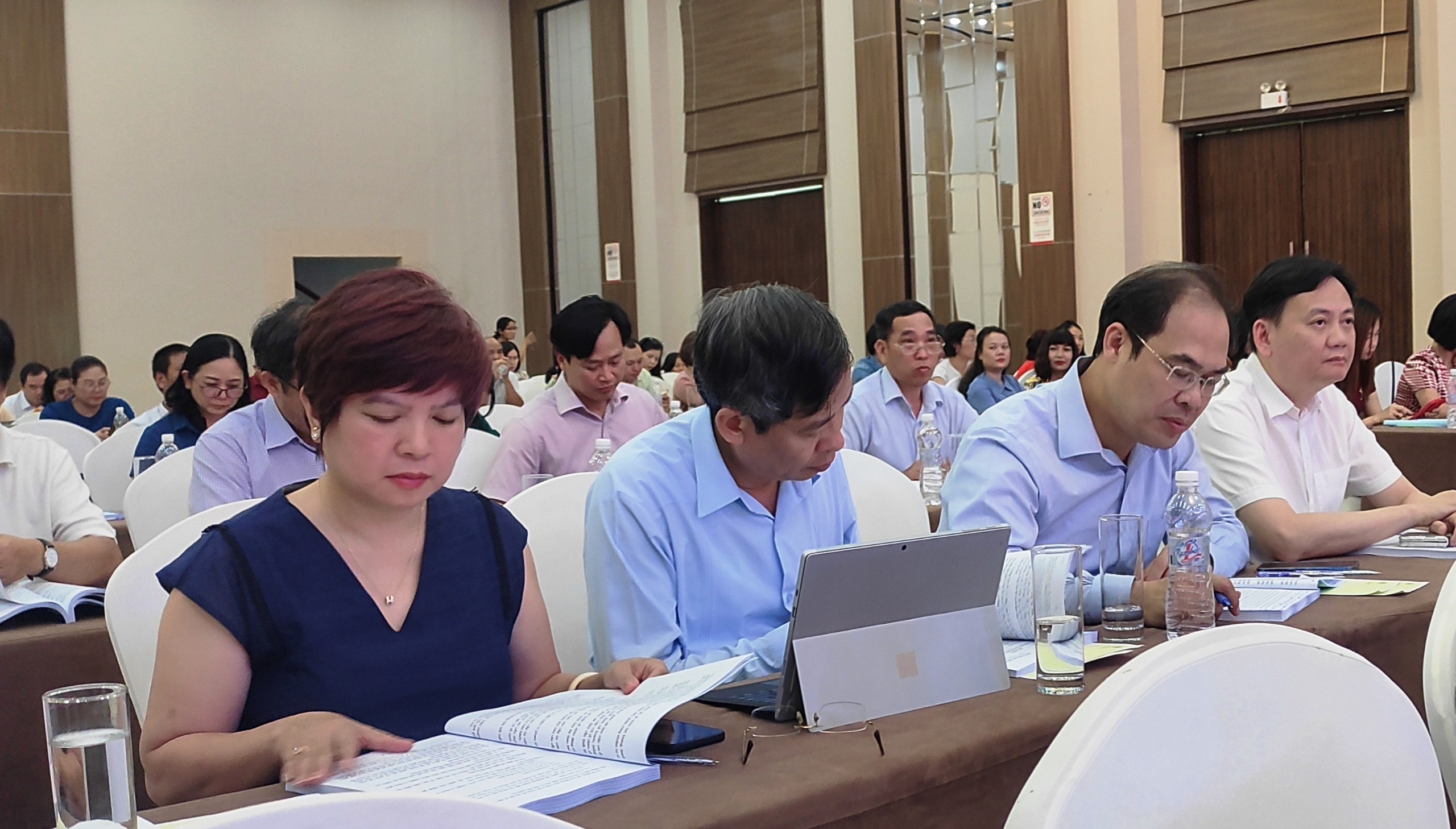 Các đại biểu tham dự buổi tập huấn. Ảnh: Thế Lượng.