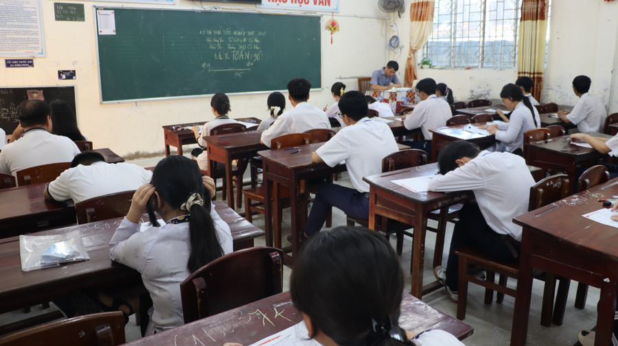 Học sinh Cà Mau bắt đầu đăng ký dự thi tốt nghiệp THPT từ ngày 24/4.