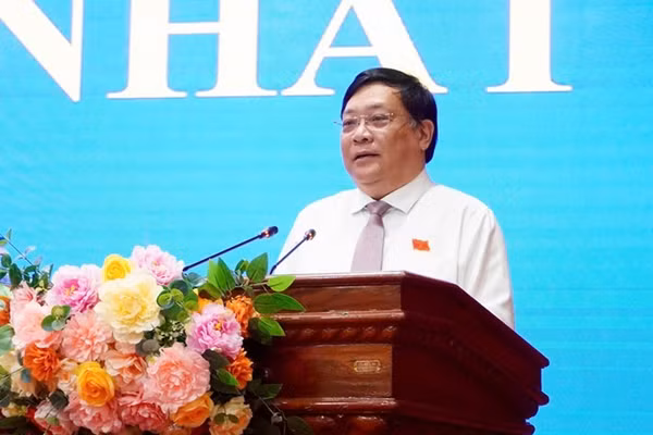 Chủ tịch UBND tỉnh Đồng Tháp Phạm Thành Ngại phát biểu nhận nhiệm vụ. Ảnh: V.T.