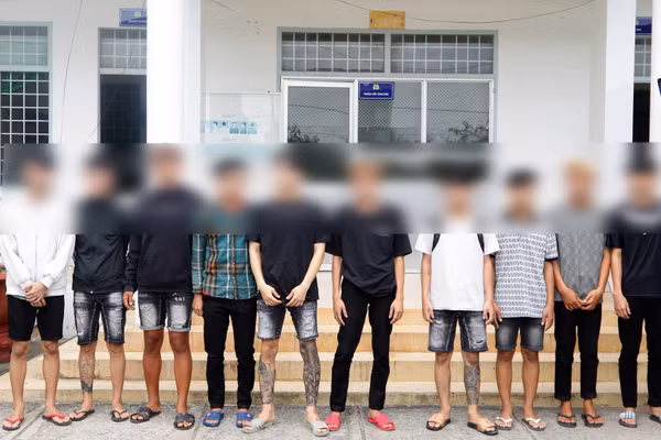 Các đối tượng liên quan đến hành vi chém người gây thương tích. Ảnh: Phước Thanh.