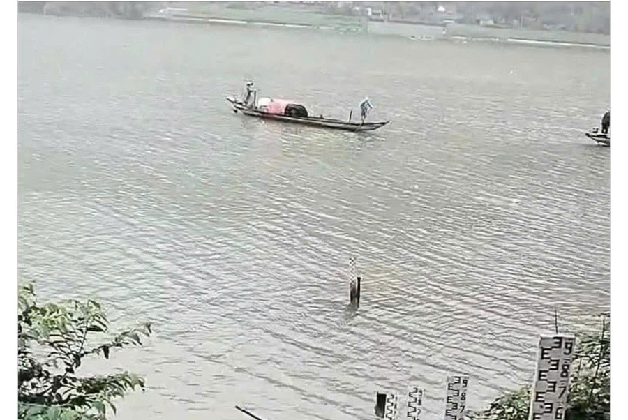 Vụ chìm đò khiến 1 người chết, 2 người mất tích.