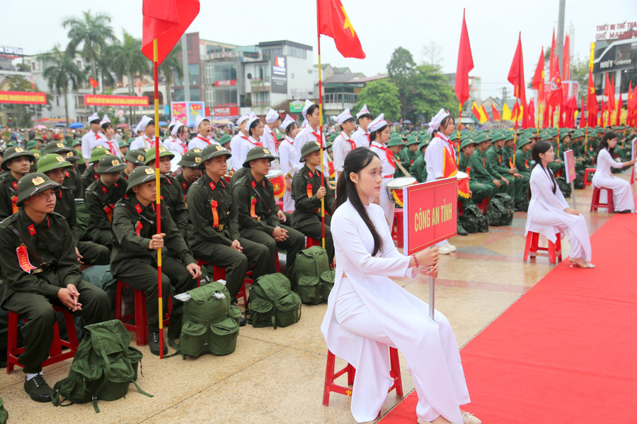 tuyen-quan-13.jpg