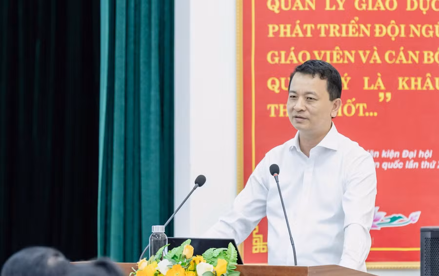 hoi-nghi-10.jpg