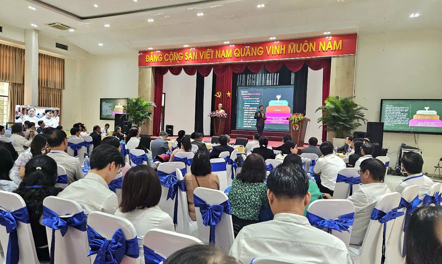 Quang cảnh hội thảo.