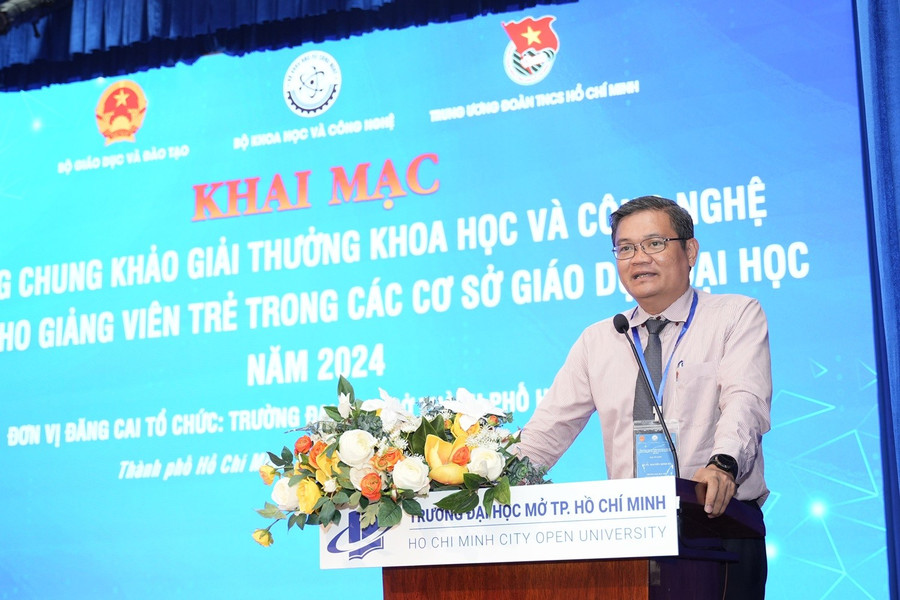 vong-chung-khao-giai-thuong-khoa-hoc-va-cong-nghe-danh-cho-giang-vien-tre-nam-20243-4506-794.jpg