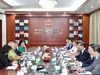 Quang cảnh buổi làm việc.