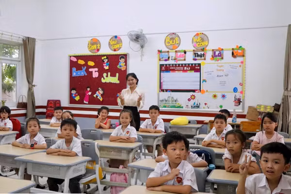 Học sinh Gia Lai nghỉ học để ứng phó với bão Kalmaegi.