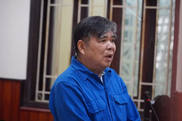 Bị cáo Nguyễn Thế Quang tại phiên tòa.