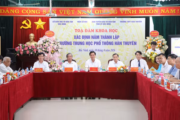 Quang cảnh buổi Tọa đàm.