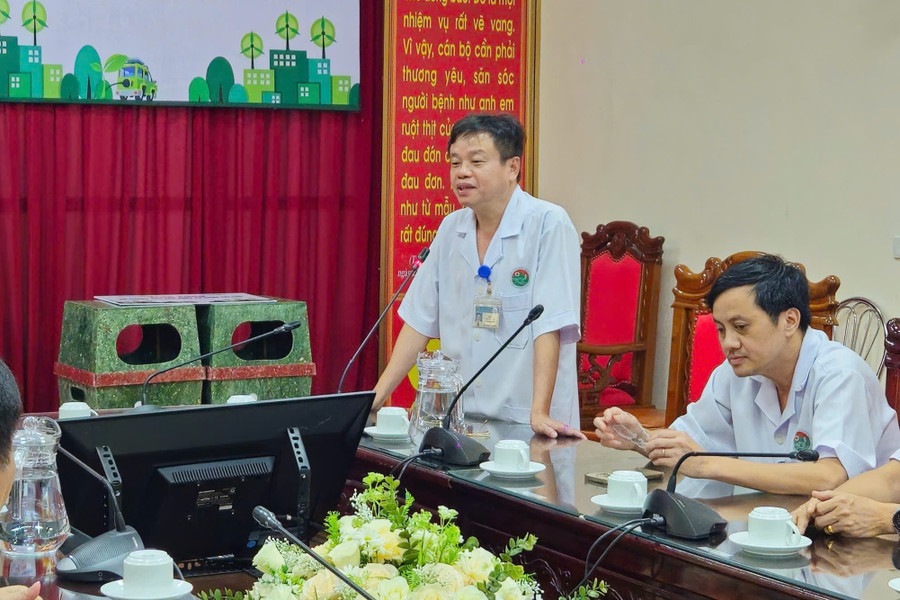 Dược sĩ Tôn Đức Quý, Phó Giám đốc Bệnh viện Đa khoa Hà Tĩnh gửi lời cảm ơn sâu sắc tới Công ty Thanh Tùng 2. 3.jpg