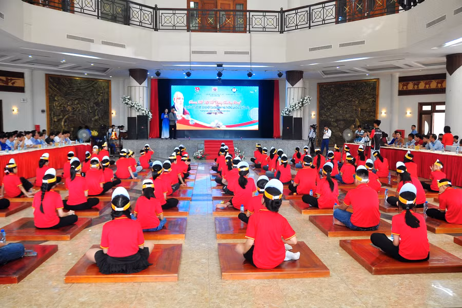 Hội thi rung chuông vàng tìm hiểu về Đại danh y Hải Thượng Lãn Ông Lê Hữu Trác