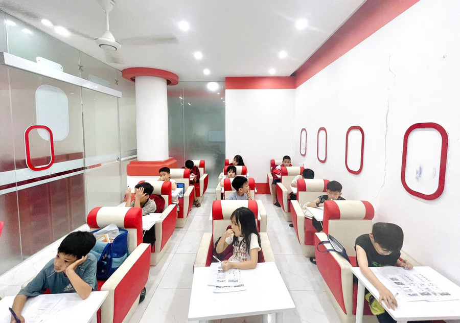 Mô hình phòng học khoang máy bay đầu tiên tại Hà Tĩnh.