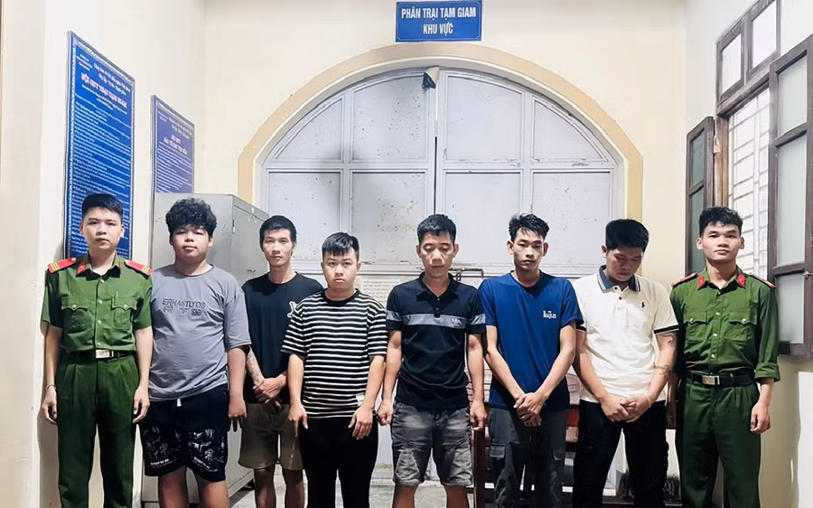 Nhóm đối tượng bị triệu tập điều tra. (Ảnh: CAHT)