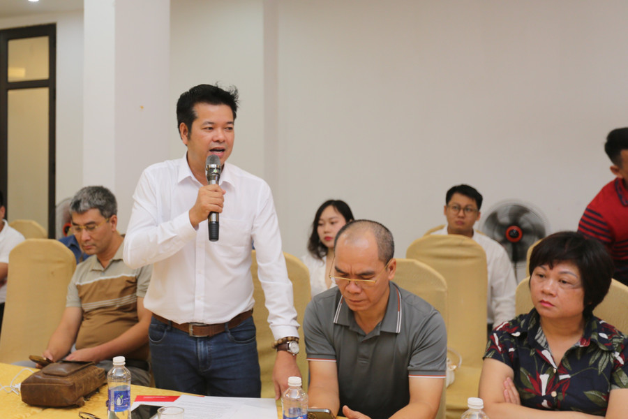 Ông Nguyễn Văn Dũng - Trưởng VP đại diện Báo Giáo dục và Thời đại khu vực Bắc Trung bộ đề xuất đẩy mạnh chất lượng Báo điện tử. 4i7a0868.jpg